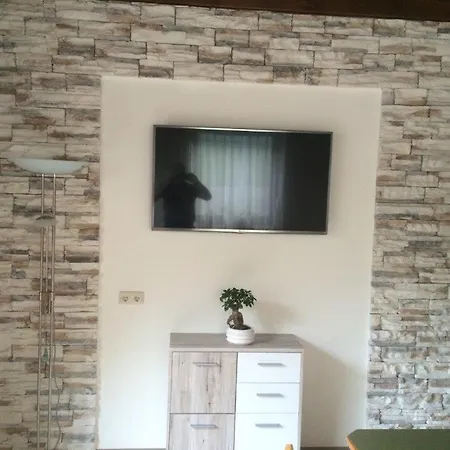 Sixtl, Apartment